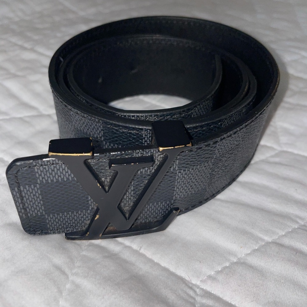 Louis Vuitton Mens Damier Monogram Belt